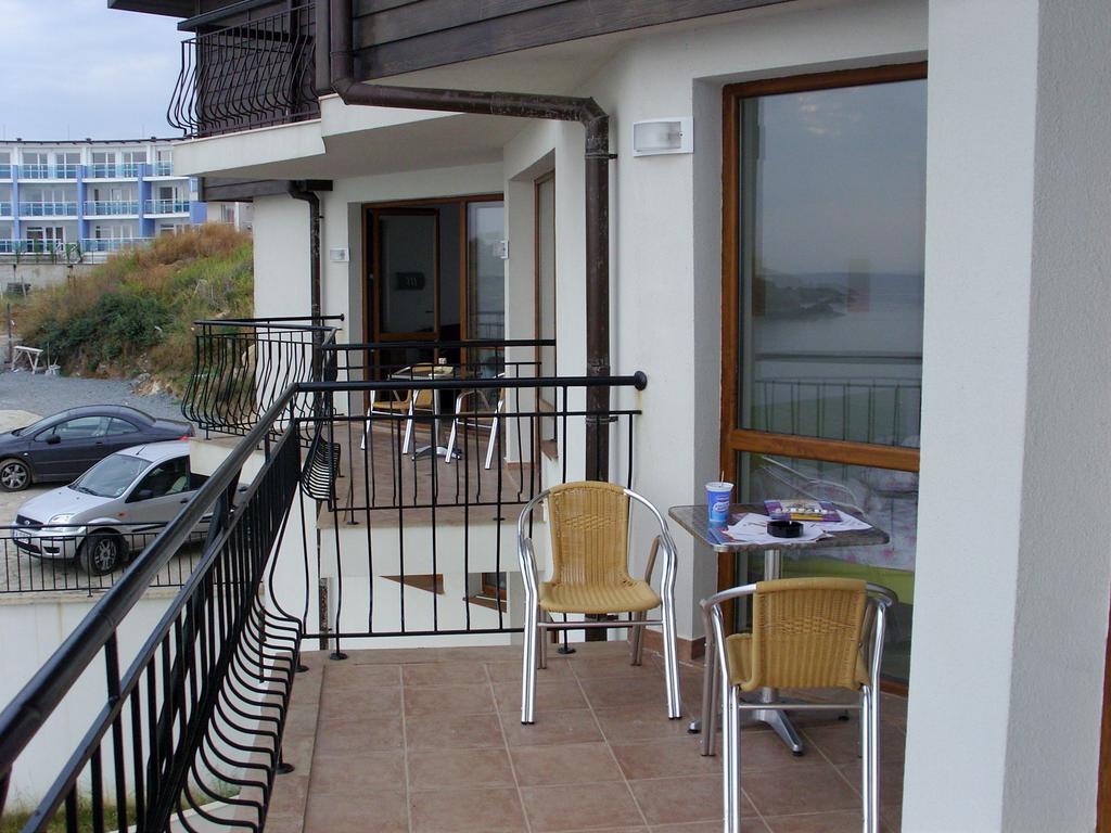סוזופול Apartment Slantse חדר תמונה